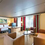 Radisson 4*