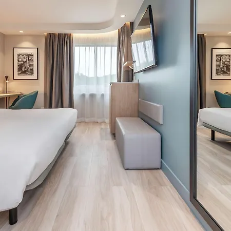 Radisson Hotel