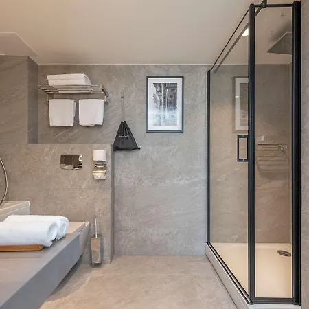 Radisson Hotelli 4*