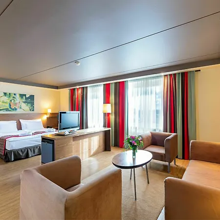 Radisson 4*